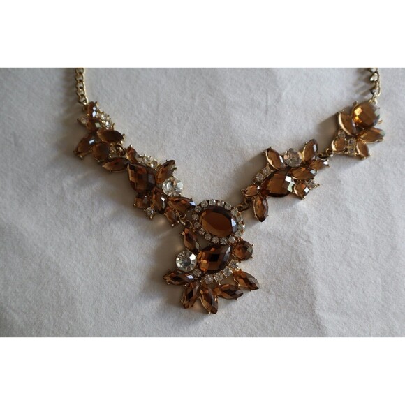 Assymetrical Statement Faceted Brown Crystal Rhinestone Gold Tone Necklace 19"+ - Picture 11 of 11